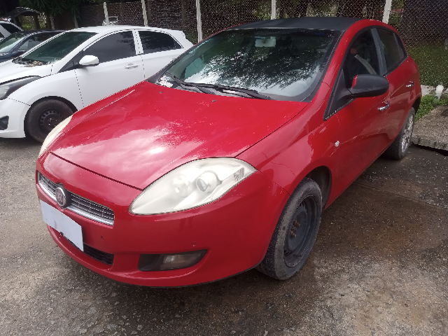 FIAT BRAVO ESSENCE 1.8 ANO 2012/2013