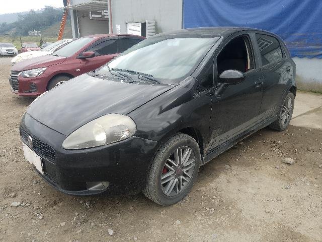 FIAT PUNTO SPORTING 1.8 ANO 2010/2011