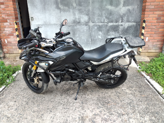 BMW G310 GS ANO 2022/2023