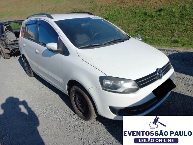 VOLKSWAGEN SPACEFOX 2013 