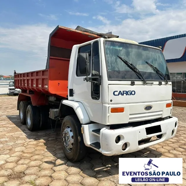 Caminhão Ford Cargo 1418 1988
