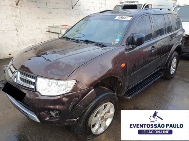 MITSUBISHI PAJERO 5L 3.2 2016