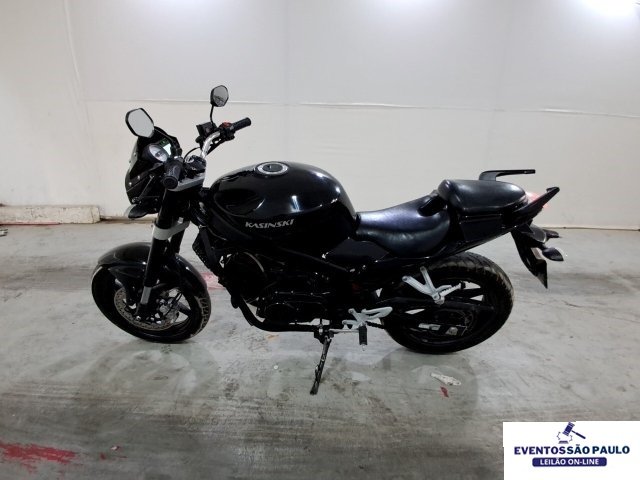 KASINSKI COMET 250 ANO 2010/2011