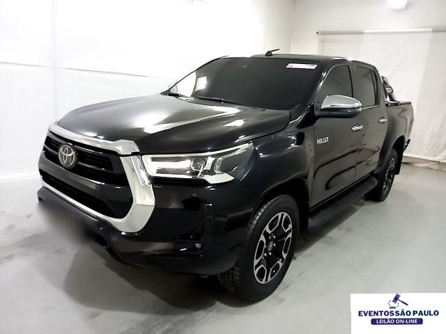 TOYOTA HILUX CD SRX 2.8 4X4 AT ANO ANO 2020/2021