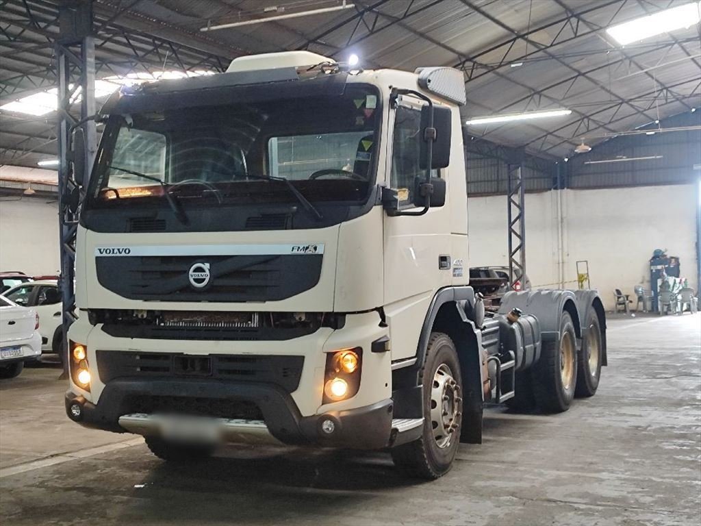 VOLVO/FM 400 6X4T ANO 2011/2011